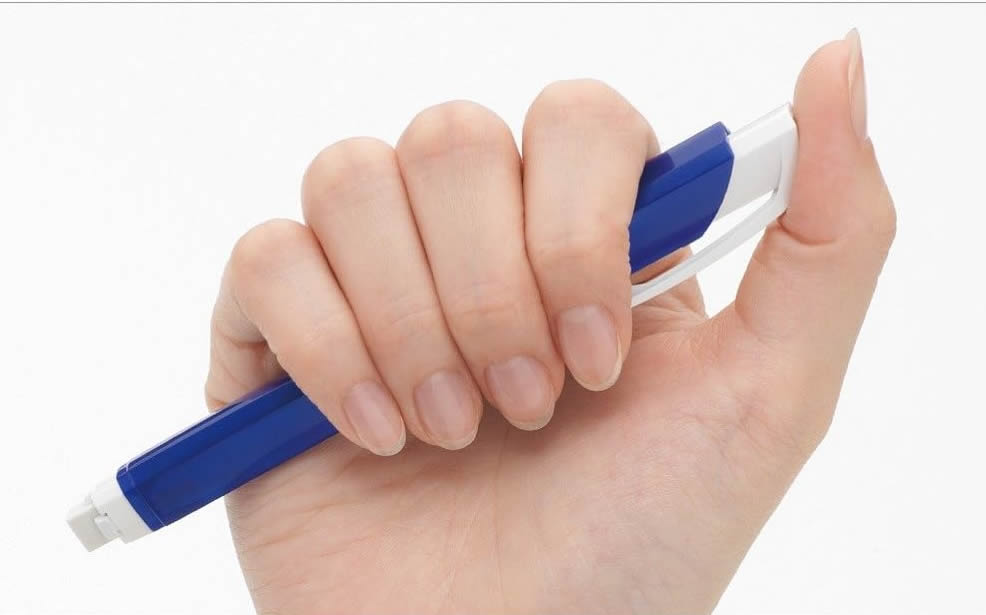 Pentel Ain CLIC Triangle Retractable Eraser Pen